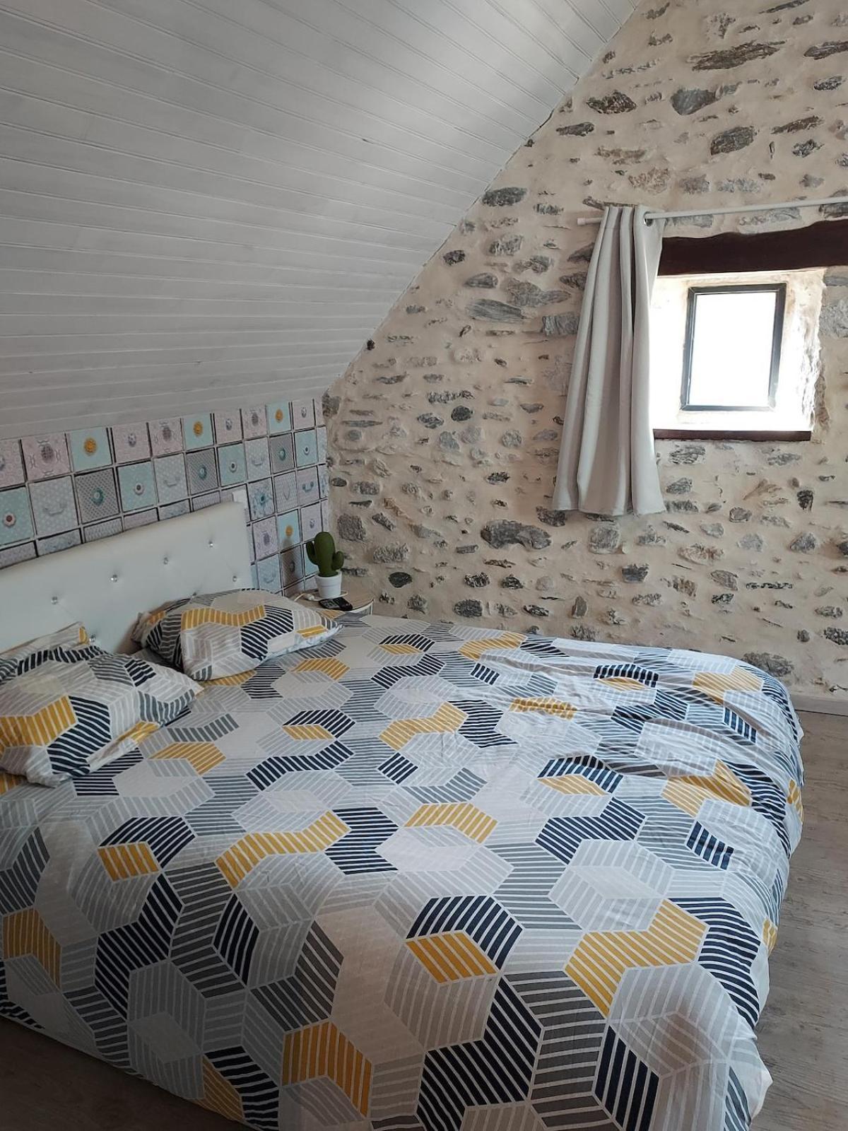 Maison De Village Au Pied Des Pyrenees Marignac  Eksteriør bilde