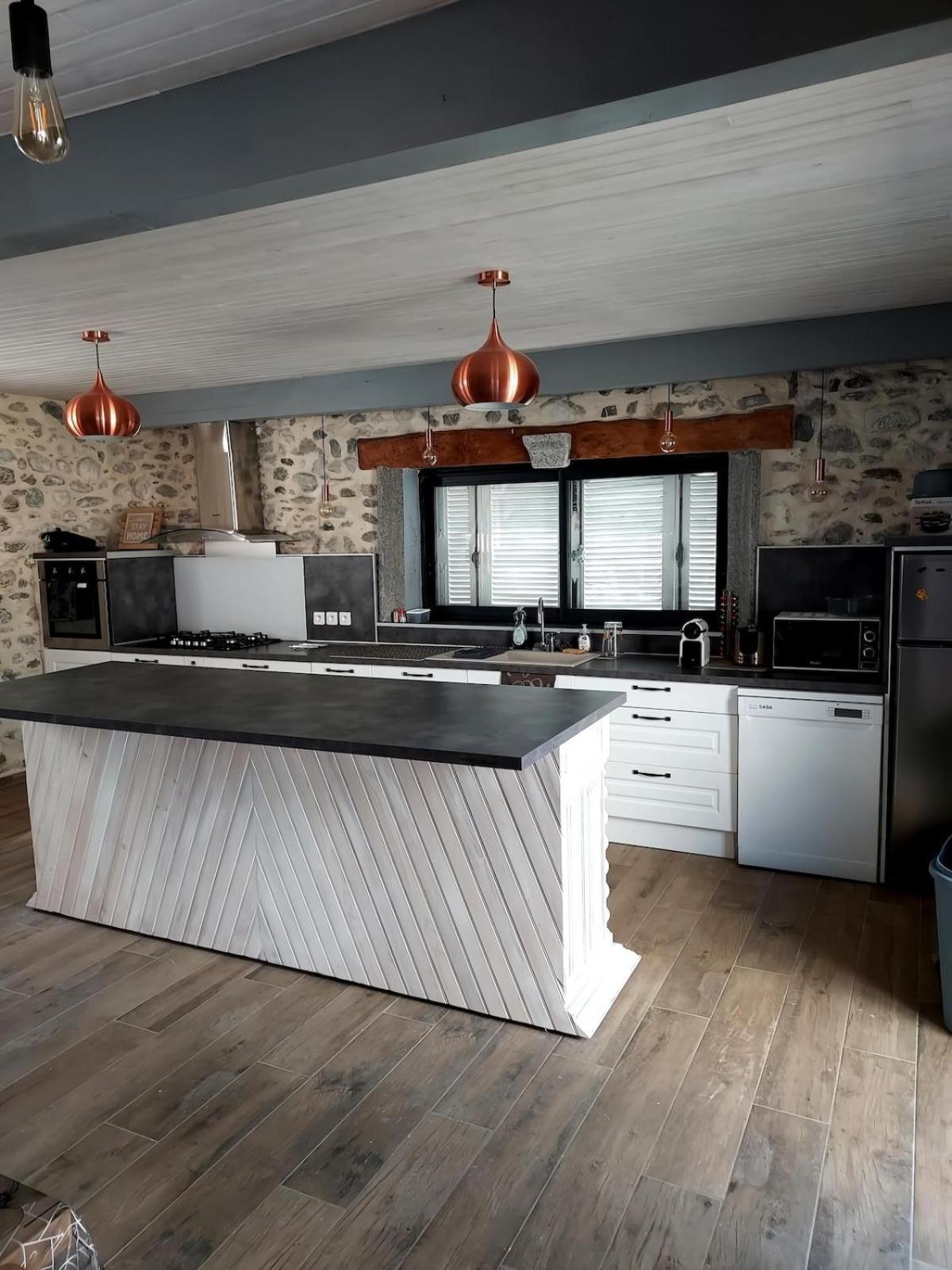 Maison De Village Au Pied Des Pyrenees Marignac  Eksteriør bilde
